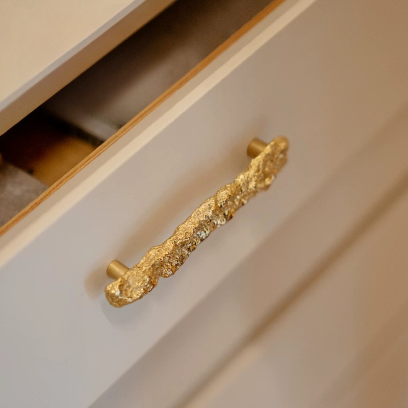 Brass Aluminum Cabinet Fitting - огляд і ціна Unique Furniture Hardware
