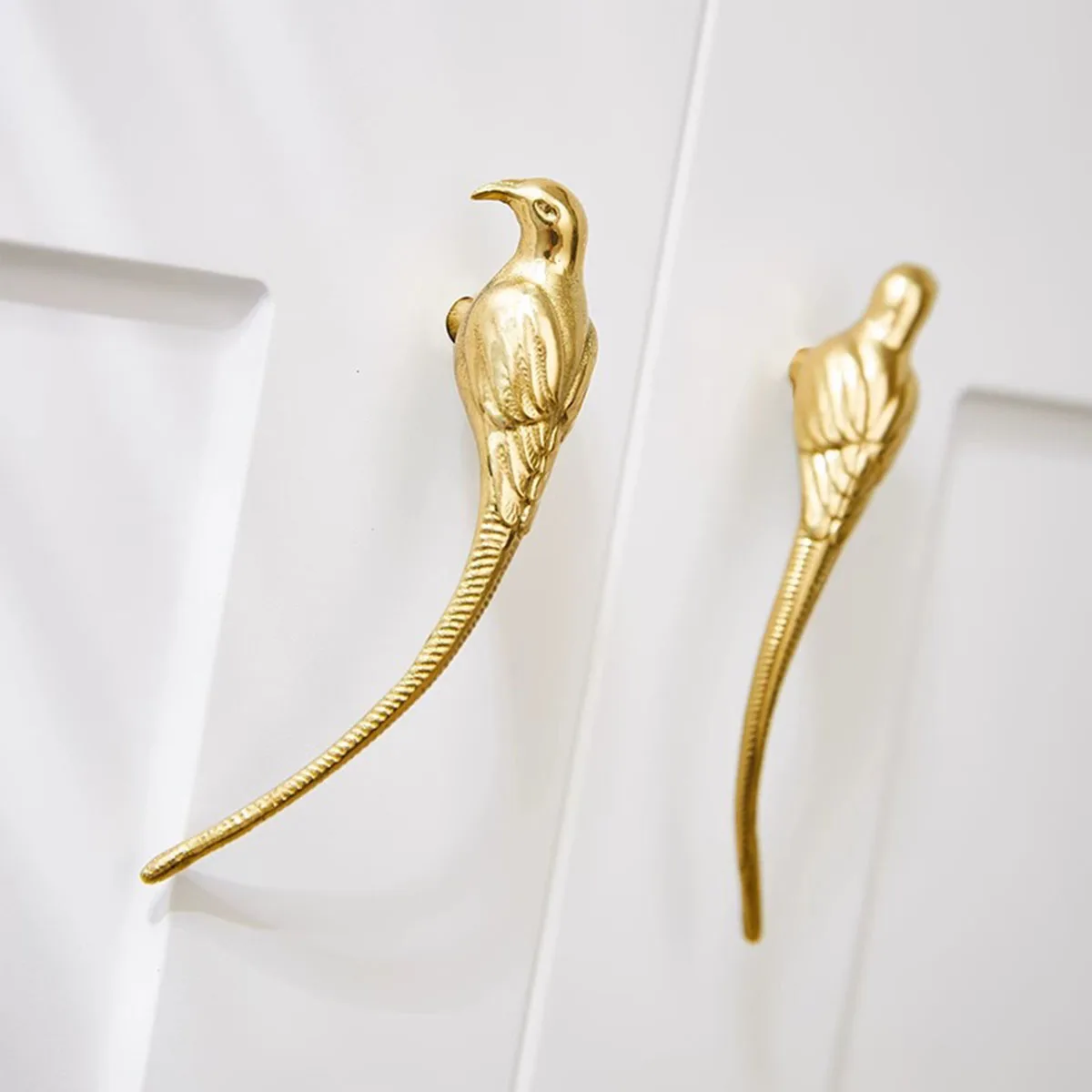 Golden Bird Drawer Pulls - Uni - огляд і ціна Unique Furniture Hardware