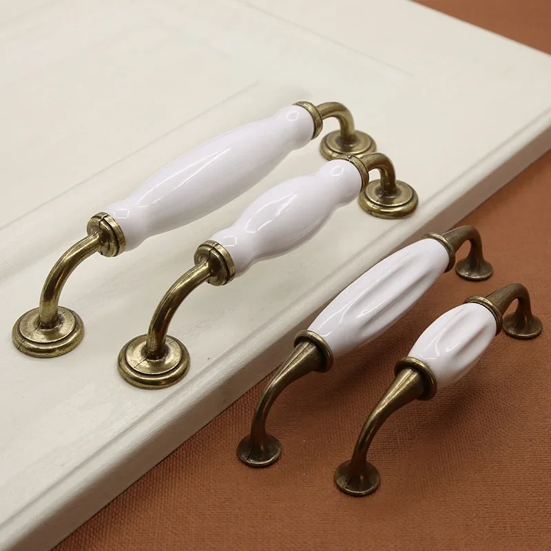 European style zinc alloy cera - огляд і ціна Restoration Hardware Furniture Used