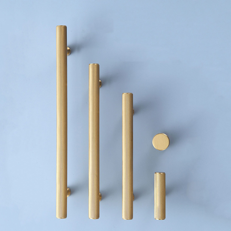 Gold Black Brass Handle with S - огляд і ціна Restoration Hardware Furniture Used