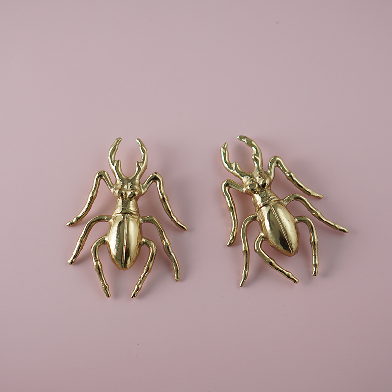 Brass Beetle Drawer Pulls Inse - огляд і ціна Unique Furniture Hardware